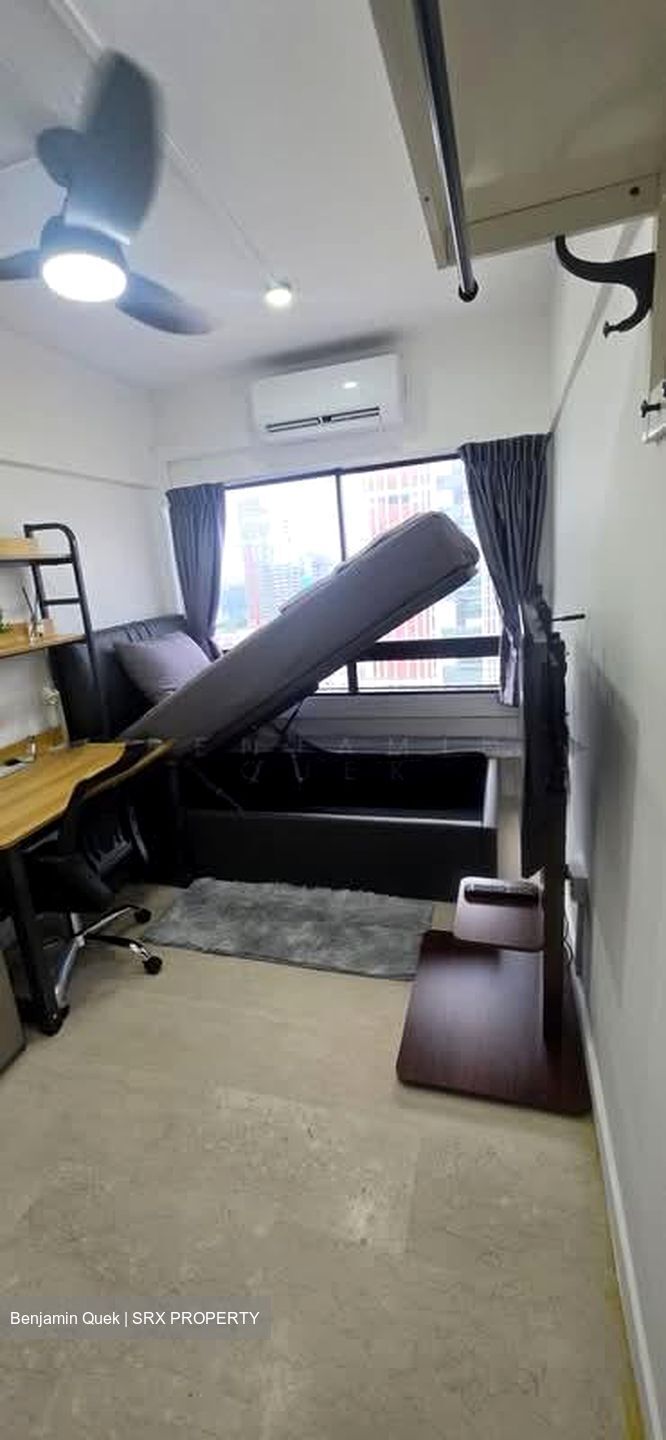 People's Park Complex (D1), Apartment #581381201